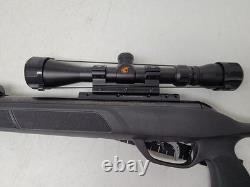 Gamo Swarm Magnum GEN3i. 22 Cal 10-shot Pellet Air Rifle w Scope