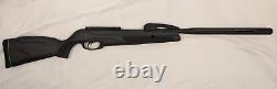 Gamo Swarm Whisper. 22 Caliber IGT Powered Pellet Air Rifle with LC4x32WRH Scope