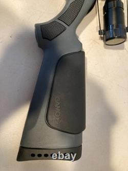 Gamo Viper Express Black Spring-Piston Break Barrel. 22 Pellet Air Rifle