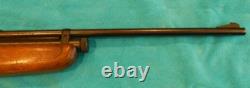 Great Resealed Crosman Model 400.22 Caliber Air Rifle CO2 Repeater, Excellent