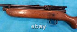 Great Resealed Crosman Model 400.22 Caliber Air Rifle CO2 Repeater, Excellent