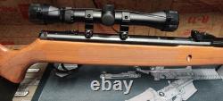 Hatsan 1000X Striker Air Rifle Combo (. 25cal) Hardwood (R36)