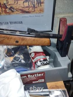 Hatsan 135 Vortex QE. 20 Cal Air Rifle w Pellets. Shoots hard. Exc. Condition