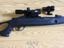 Hatsan AirTact QE Air Rifle. 177 Cal Air Gun 4x32 Scope / Green Laser / 2 Lights