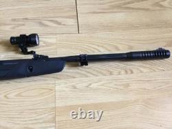 Hatsan AirTact QE Air Rifle. 177 Cal Air Gun 4x32 Scope / Green Laser / 2 Lights