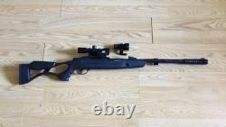 Hatsan AirTact QE Air Rifle. 177 Cal Air Gun 4x32 Scope / Green Laser / 2 Lights