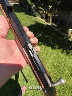 Holds air fires strong Sheridan Blue Streak Air Rifle