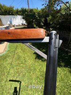 Holds air fires strong Sheridan Blue Streak Air Rifle