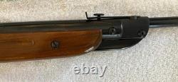 Hy-Score Model 806.177 Break-Barrel Air Rifle Pellet Gun. West Germany