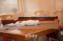 MINT CROSMAN MODEL 392PA MULTI- pump pneumatic. 22 cal. /5.5mm air rifle