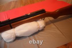 MINT CROSMAN MODEL 392PA MULTI- pump pneumatic. 22 cal. /5.5mm air rifle
