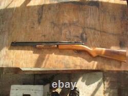 Outstanding BENJAMIN FRANKLIN Model 312.22 Caliber Pneumatic Pellet Rifle