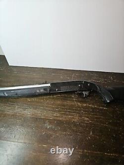 Remington AirMaster 77 Multi-Pump Pneumatic Pellet/BB Air Rifle Vintage With Bbs