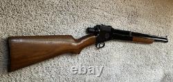 Repeater Model 102 CROSMAN. 22 Pellet Rifle ROCHESTER NY USA in EXC+ CONDITION