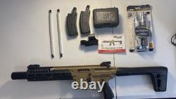 SIG SAUER MCX Rattler Canebrake. 177 Pellet CO2 Air Rifle extra mag Co2 red dot