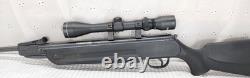 SUPER NICE DAISY POWERLINE MODEL 1000 BREAK BARREL AIR RIFLE. 177 CAL With SCOPE