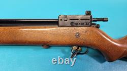 Scarce Crosman Model 118.22 Cal CO2 Air Rifle Bolt Action + Provenance 090