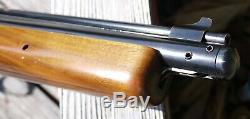 Sheridan Blue Streak Vintage Thumb Safety 1960 Air Rifle. 20 cal. Best Wood Ever