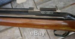 Sheridan Blue Streak Vintage Thumb Safety 1960 Air Rifle. 20 cal. Best Wood Ever