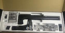 Sig Sauer AIR-MCX. 177Cal Air Rifle with1-4x24mm Scope, Pellets, 88G Co2 Canister