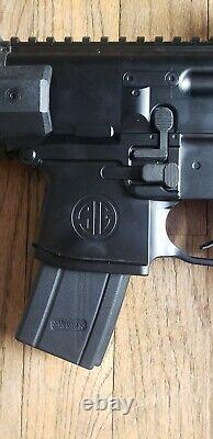 Sig Sauer MPX. 177 Cal CO2 Powered Air Rifle Pellet Gun Black