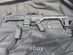 Sig Sauer MPX ASP Air Rifle with 30-Round Pellet Magazine (AIR-MPX-177-88G-30-BLK)