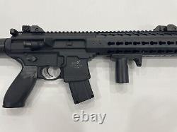 Sig Sauer SIG MCX ASP Air Rifle. 177 Cal CO2 Powered 30rd Black