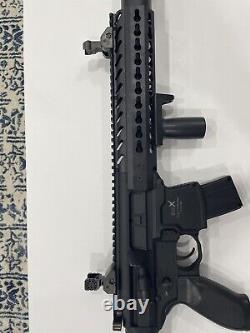 Sig Sauer SIG MCX ASP Air Rifle. 177 Cal CO2 Powered 30rd Black