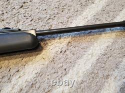 Stoeger X50 6.35mm. 25 cal Pellet Gun Air Rifle with 3-9x40mm Scope Nice