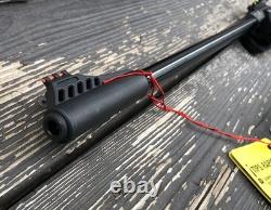 Umarex Ruger Blackhawk. 177 Cal Break Barrel Air Rifle with4x32 Scope READ
