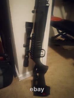 Umarex Ruger Targis Hunter Max. 22 Caliber Air Rifle with Scope & Pellets