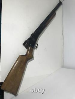 Vintage 1946 1950 Crosman Model 121 Repeater CO2 Air Rifle Hard To Find Nice