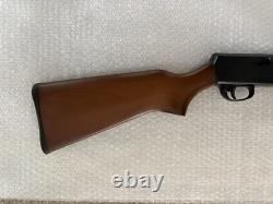 Vintage 7/1981 1st Variant Crosman Model 1.22 Pellet Air Rifle Gun Tested