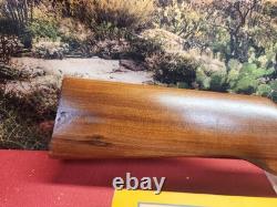Vintage Ben Franklin Model 342.22 Cal Air Rifle 1971 With Box