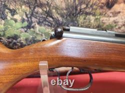 Vintage Ben Franklin Model 342.22 Cal Air Rifle 1971 With Box