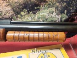 Vintage Ben Franklin Model 342.22 Cal Air Rifle 1971 With Box