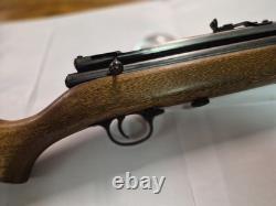 Vintage Crosman 1400.22 Cal Pellet Rifle. Multi-Pump, Shoots A1, NICE CONDITION