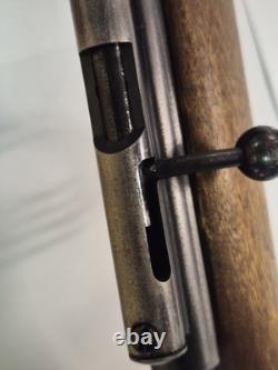Vintage Crosman 1400.22 Cal Pellet Rifle. Multi-Pump, Shoots A1, NICE CONDITION
