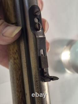 Vintage Crosman 1400.22 Cal Pellet Rifle. Multi-Pump, Shoots A1, NICE CONDITION