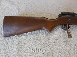 Vintage Crosman 140 pump pellet rifle. 22 Cal Refurbished