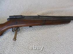 Vintage Crosman 140 pump pellet rifle. 22 Cal Refurbished