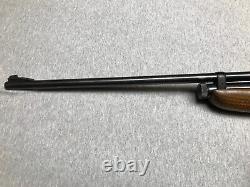 Vintage Crosman Model 160 Pellgun. 22 Caliber Bolt Pellet Gun Air Rifle