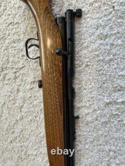 Vintage Crossman 160 Pellgun CO2.22 Caliber Bolt Action Pellet Rifle