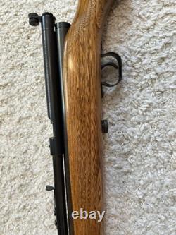 Vintage Crossman 160 Pellgun CO2.22 Caliber Bolt Action Pellet Rifle