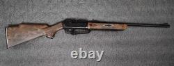 Vintage Daisy Powerline 922 Air Rifle. 22 Cal with Remington Bag & 1000 Pellets