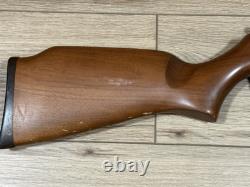 Vintage Daisy Winchester Model 1000X Break Action. 177 Cal. Pellet Air Rifle
