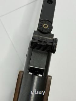 Vintage Daisy Winchester Model 1000X Break Action. 177 Cal. Pellet Air Rifle