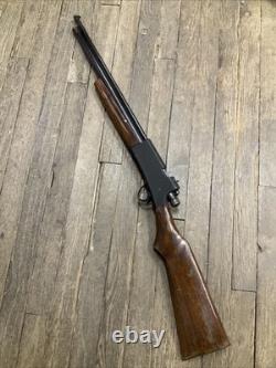 Vintage Rochester 22 Cal Air Rifle Monroe Gasket Manufacturing Co Works Great