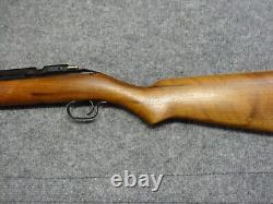 Vintage Sheridan Blue Streak 1976 5mm/. 20cal Air Rifle-Beautiful