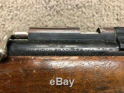 Vintage Sheridan Blue Streak 5mm. 20 Caliber Air Rifle / Pellet Gun -NOT WORKING